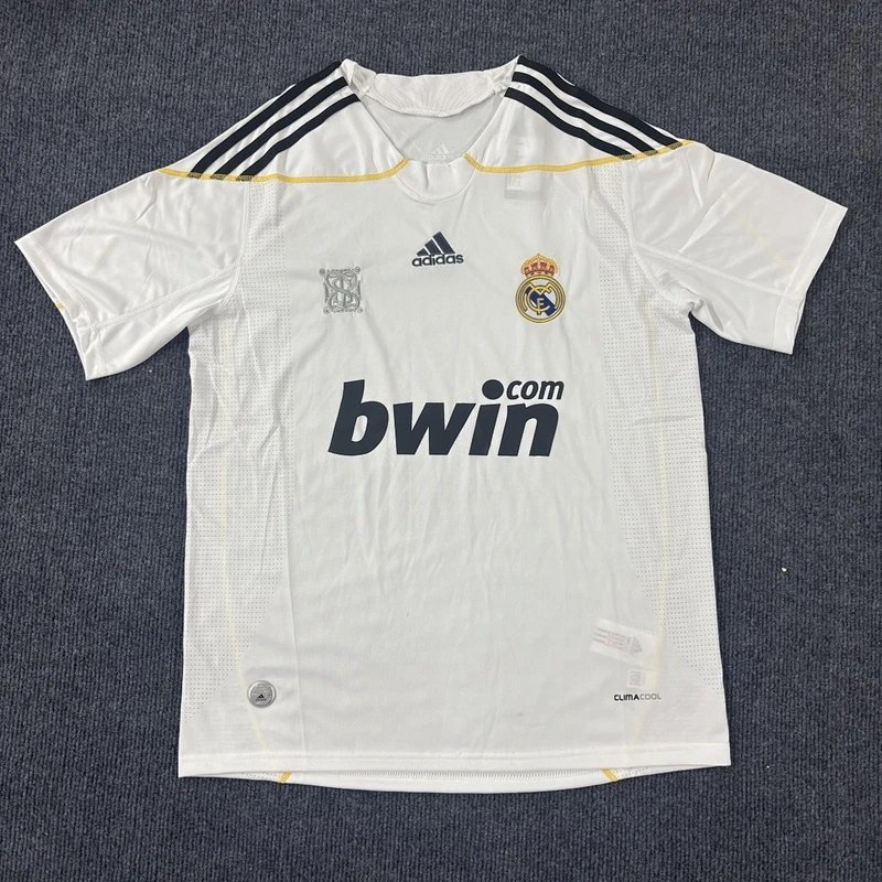 2009-10 Real Madrid Home White Jersey - Style 24