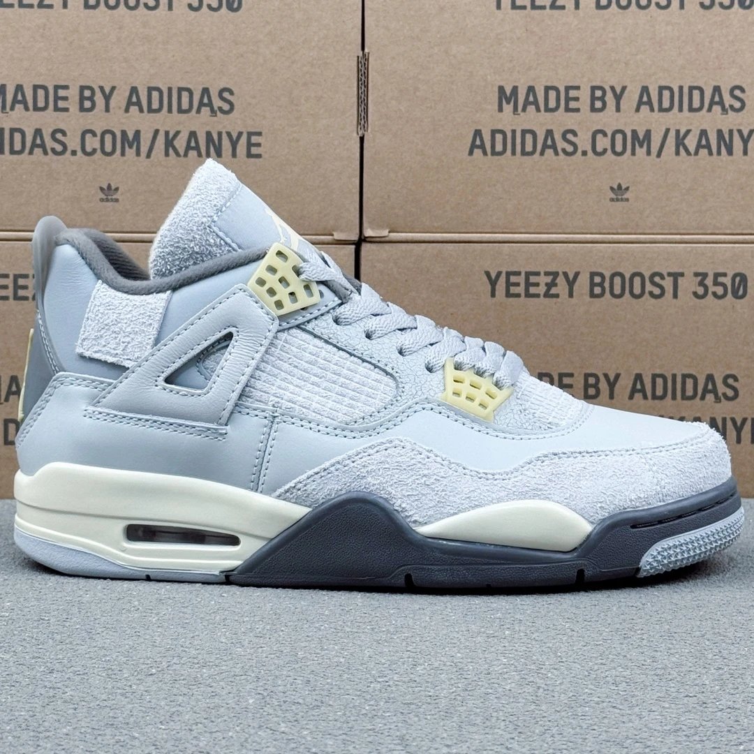 Jordan Sneakers Air 4 — 8