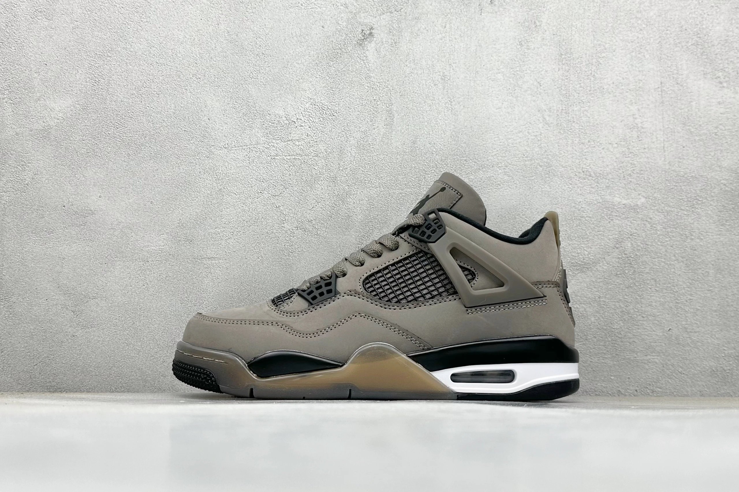 Jordan Sneakers Air 4 — 22