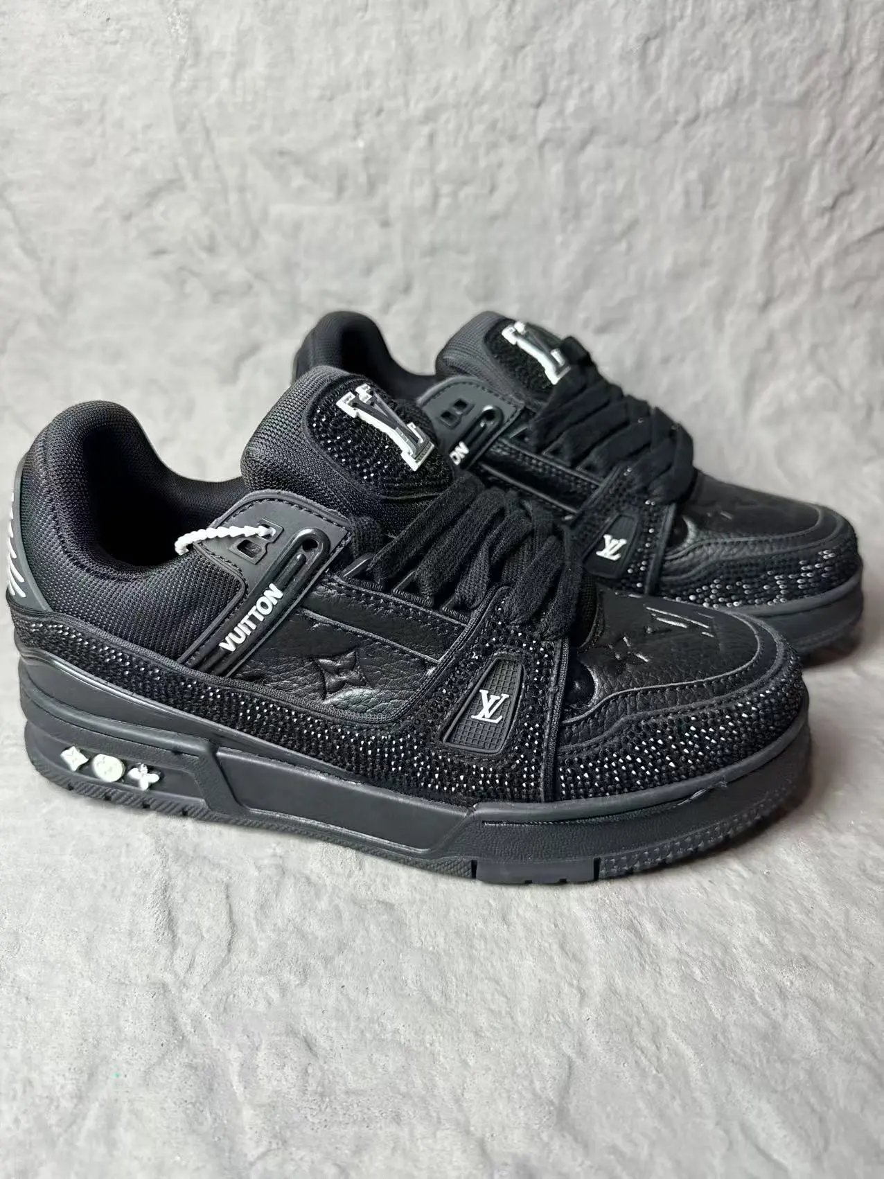 Diamond All Black