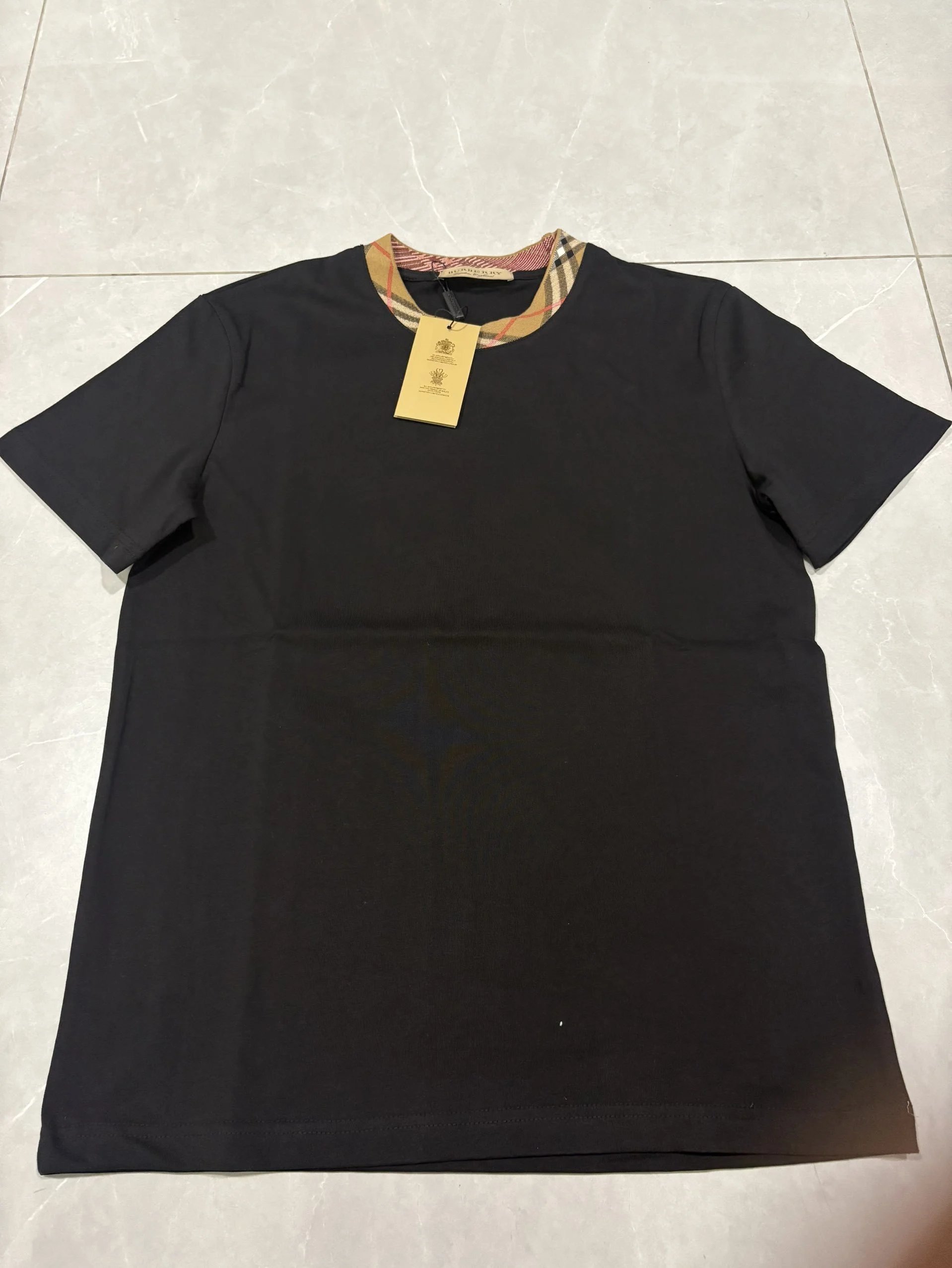 Bu tshirt b