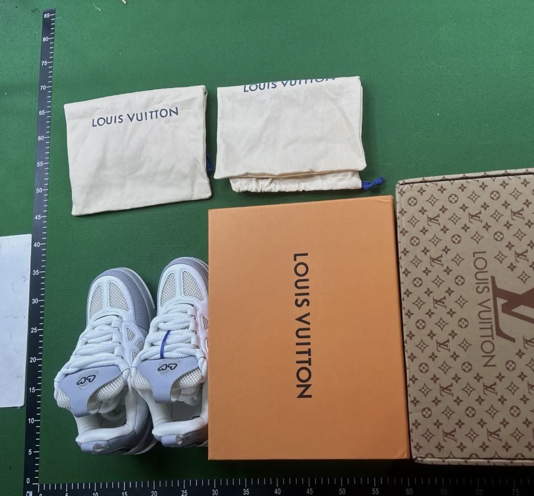 High version gray white