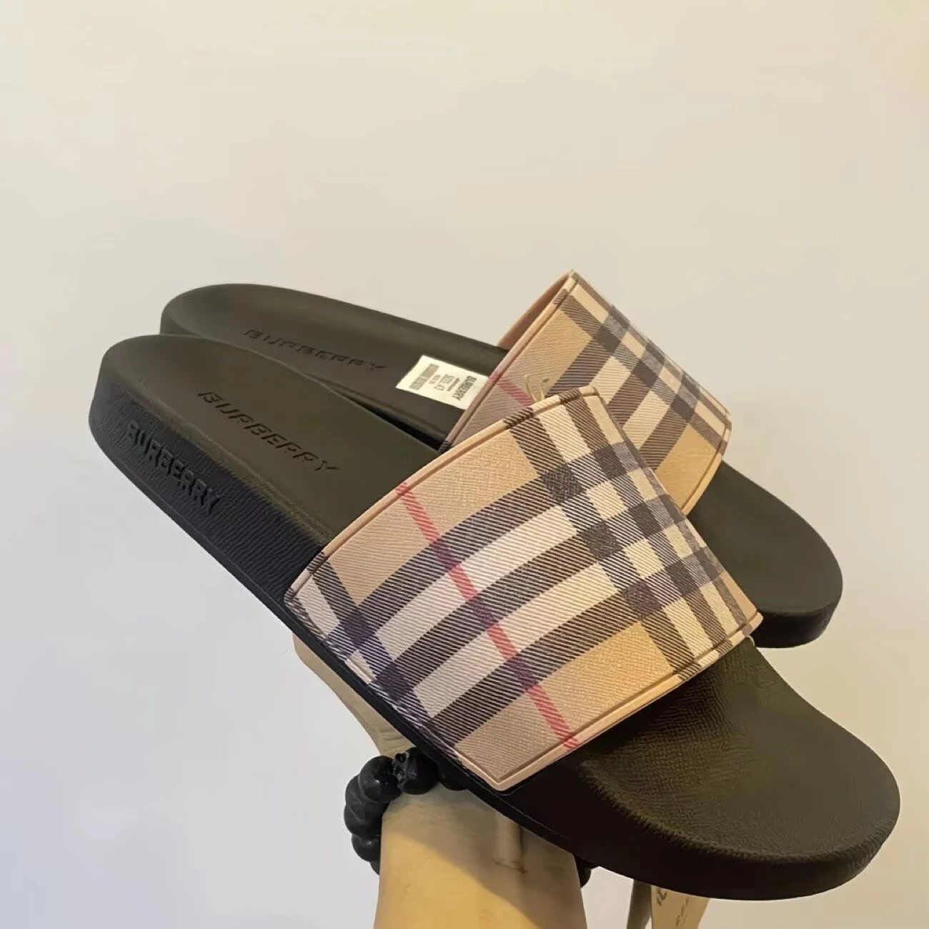 High-Quality Slippers