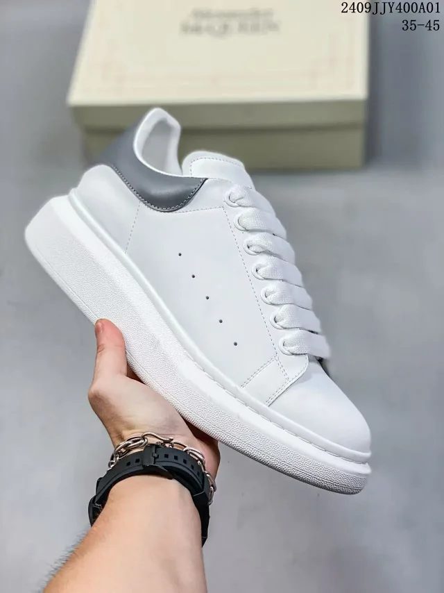 Alexander McQueen Sneakers Low-Top Oversized product detail image 5