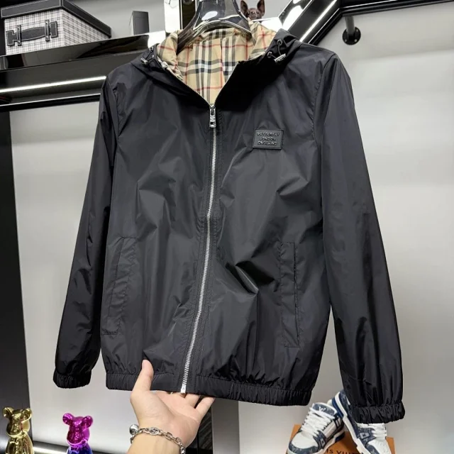 Burberry Jackets Reversible hooded zip-up check jacket product detail image 1