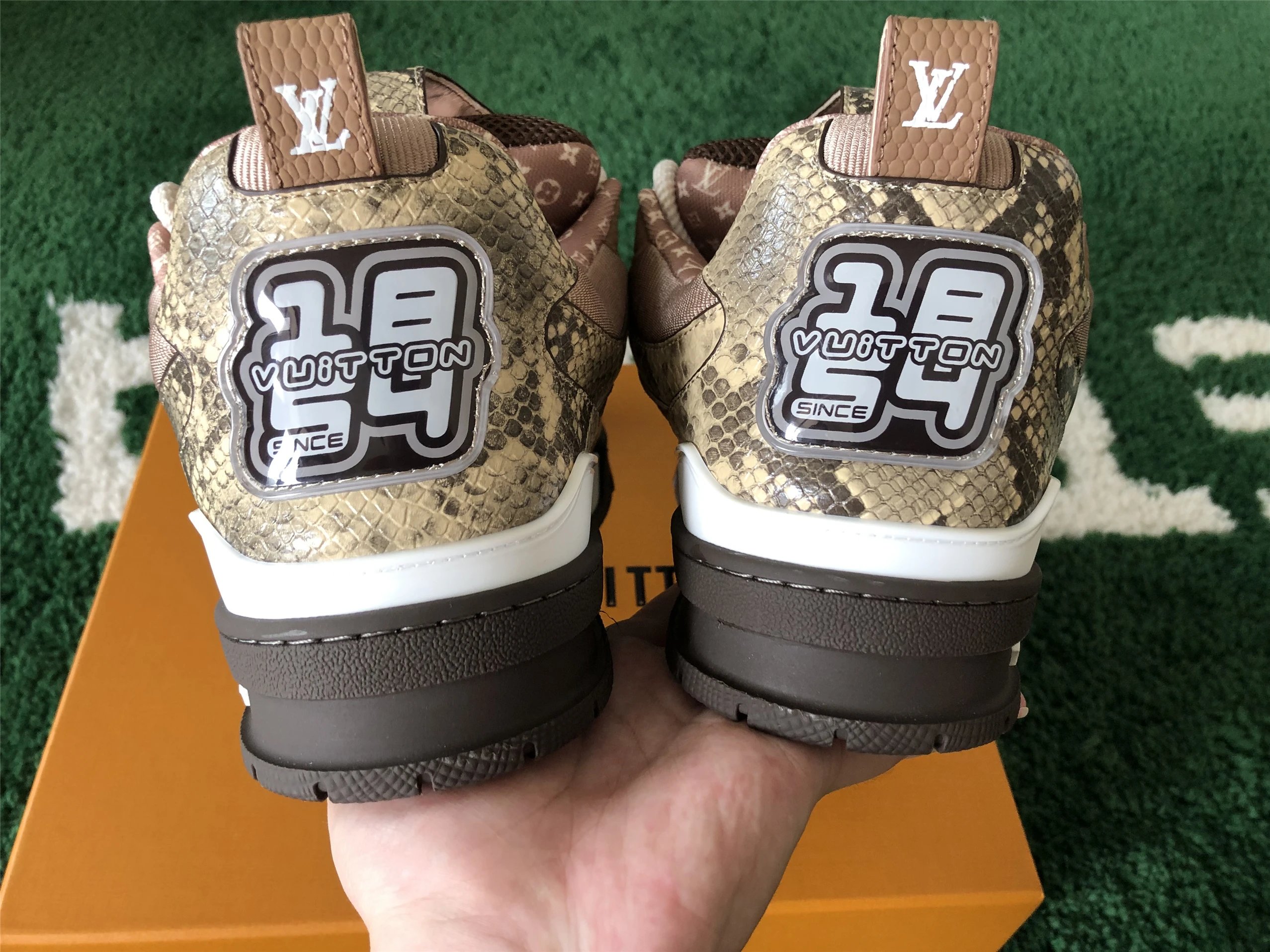 Louis Vuitton Archlight Purple Monogram Flower Sneakers - 60