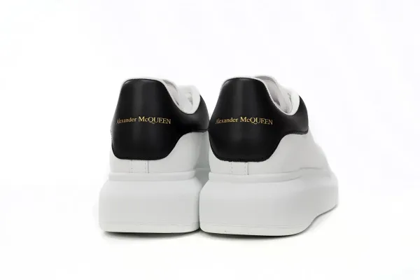 Alexander McQueen Oversized Sneakers White/Black Chunky Sneakers - 1