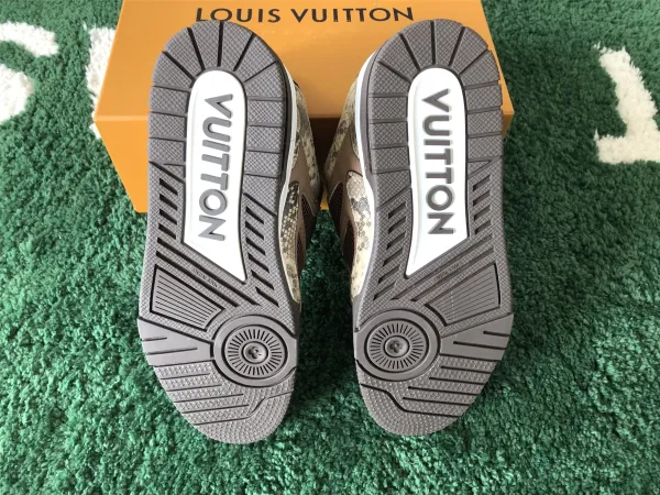 Louis Vuitton Archlight Purple Monogram Flower Sneakers - 61