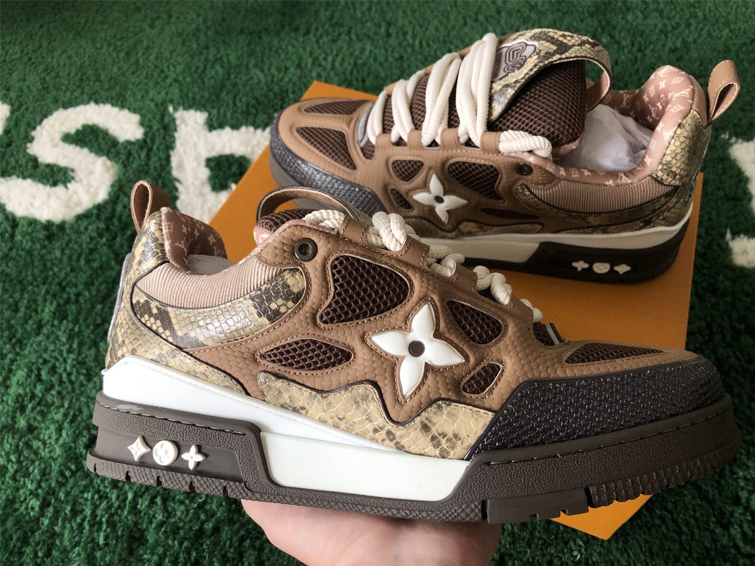 Louis Vuitton Archlight Purple Monogram Flower Sneakers - 58