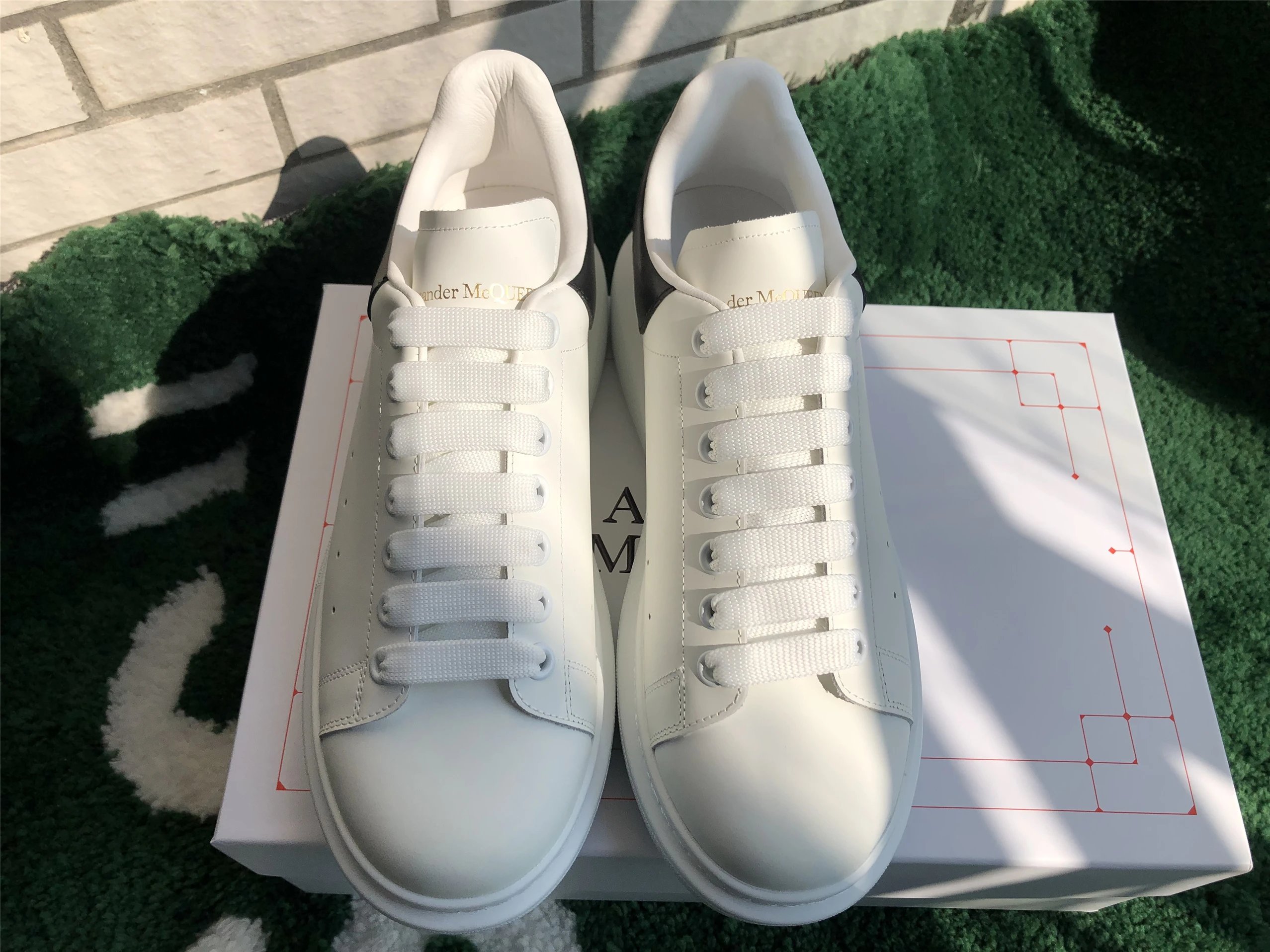 Alexander McQueen Oversized Sneakers White with Holographic Heel Tab Sneakers - 13