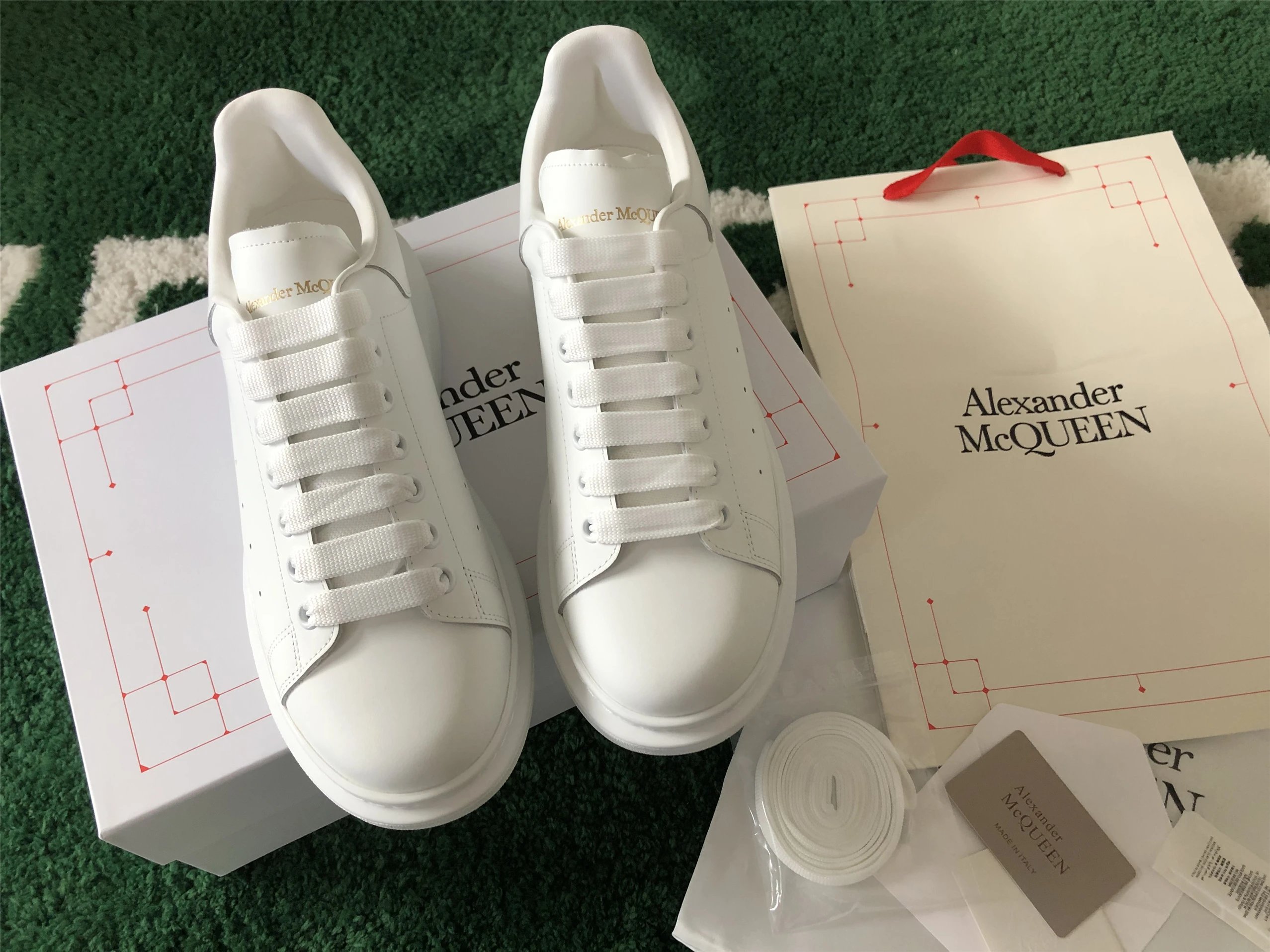 Alexander McQueen Oversized Sneakers White with Holographic Heel Tab Sneakers - 23