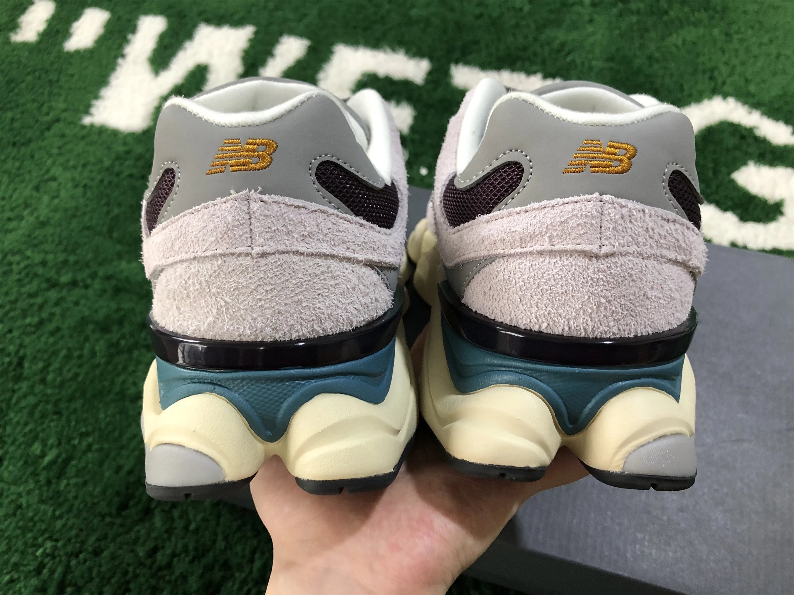 New Balance 9060 Pink Beige Chunky Sneakers - 46