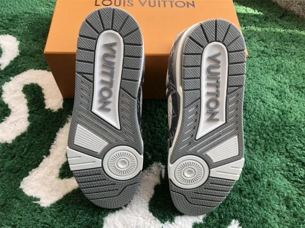 Louis Vuitton Archlight Purple Monogram Flower Sneakers - 15