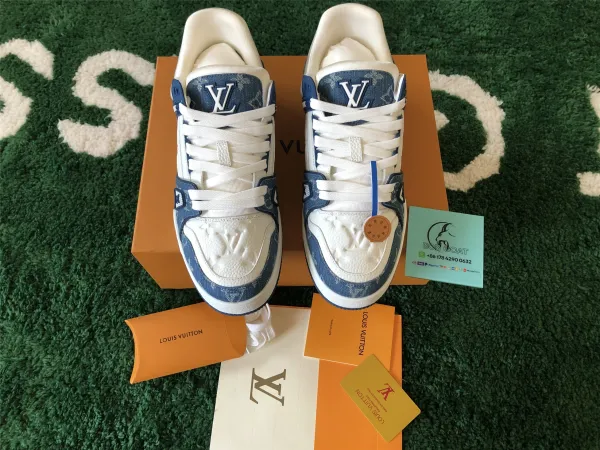 Louis Vuitton Archlight Purple Monogram Flower Sneakers - 26