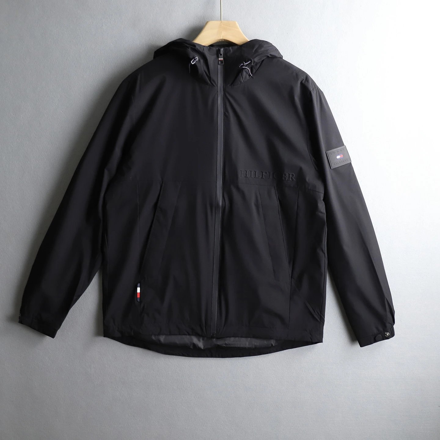 Black S