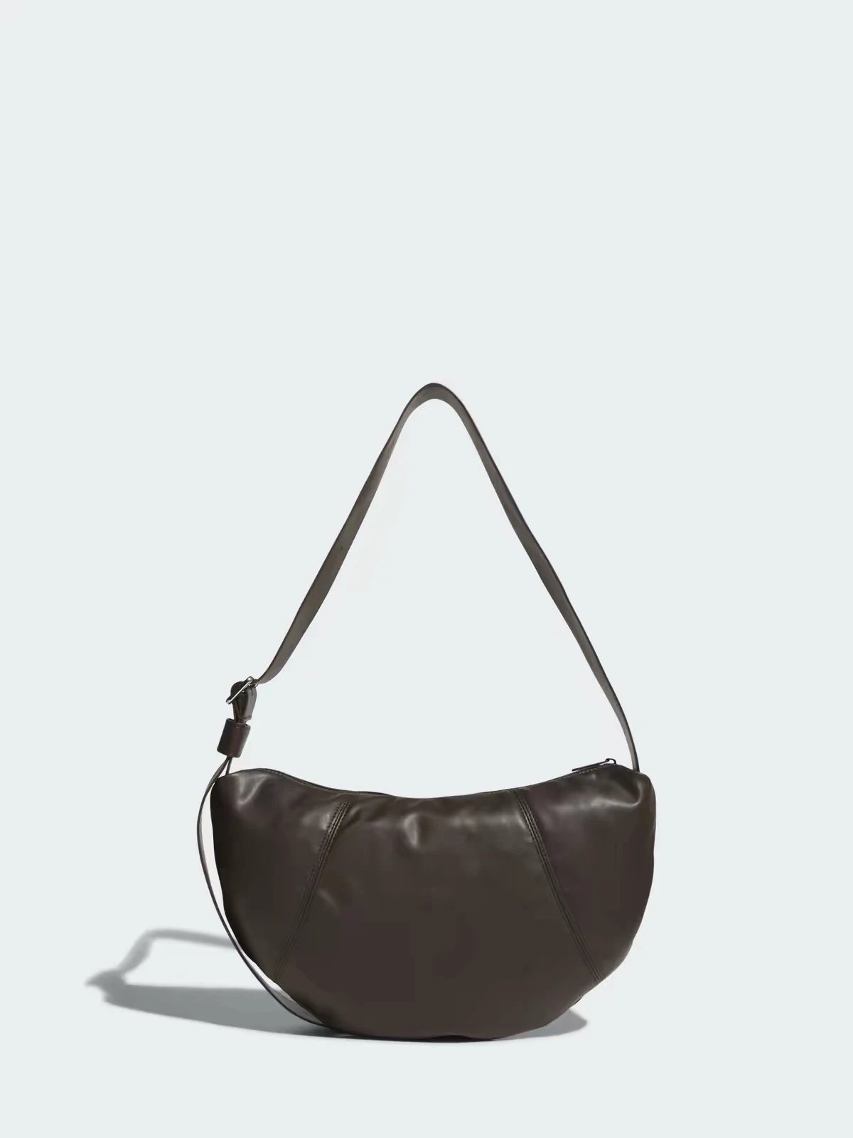 KQ5551 (LUNA Dark Brown) 38 * 25