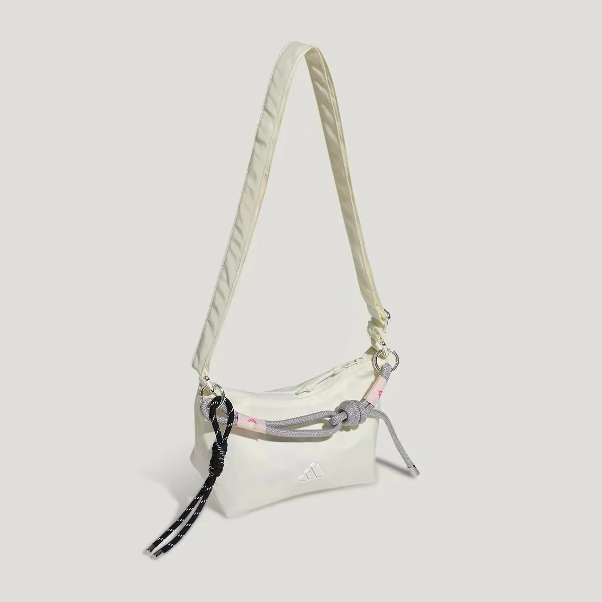 KX9620 (Dancing - Elegant White)