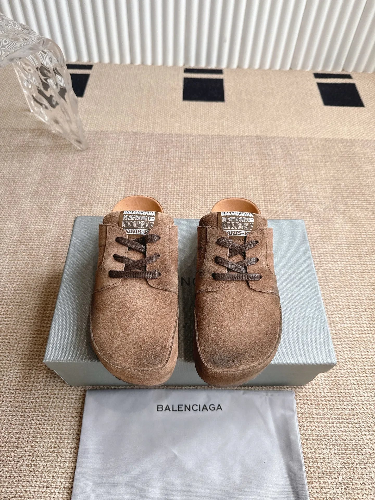 Balenciaga George V 