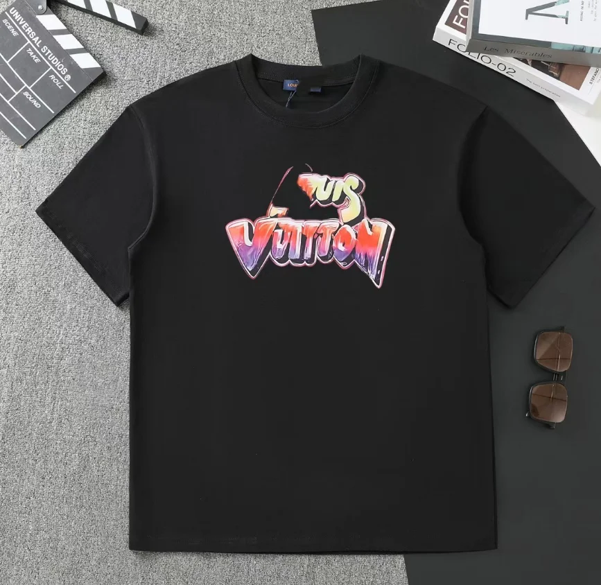 Louis Vuitton Black 