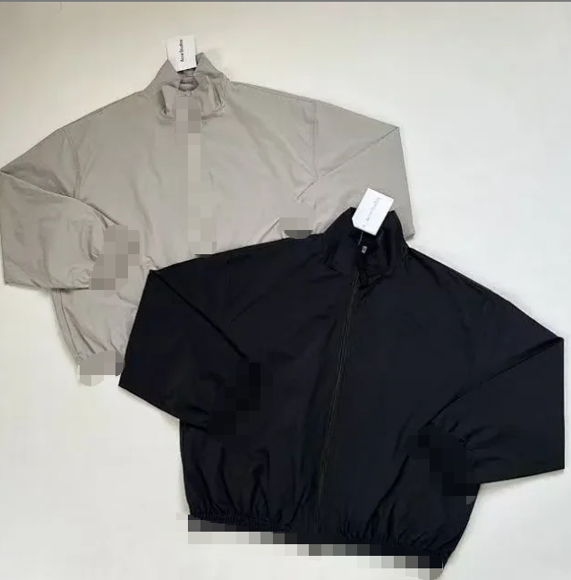 AA010 Black