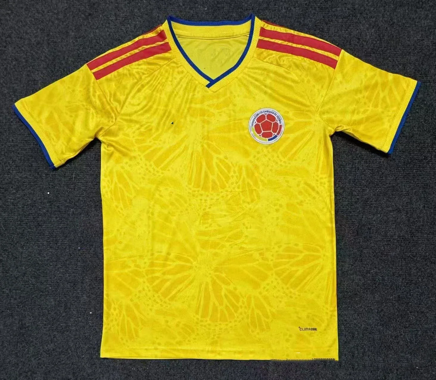 Adidas Colombia Yell