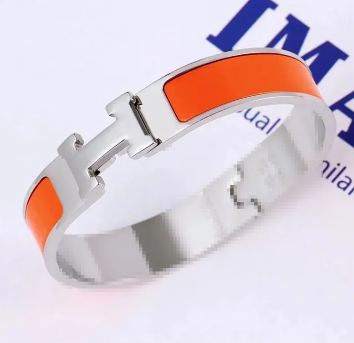 Hermès Clic H Grey Enamel Gold Tone Bangle