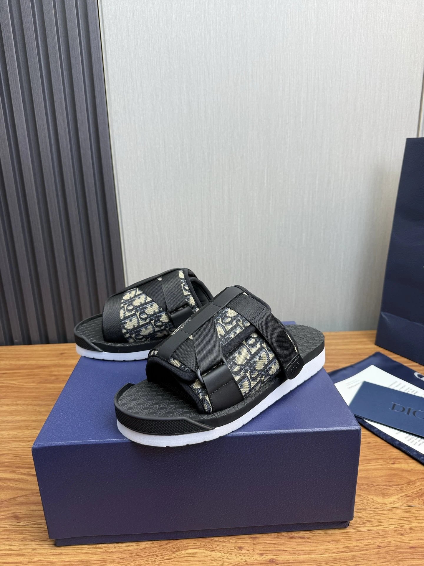 Dior Oblique Black S
