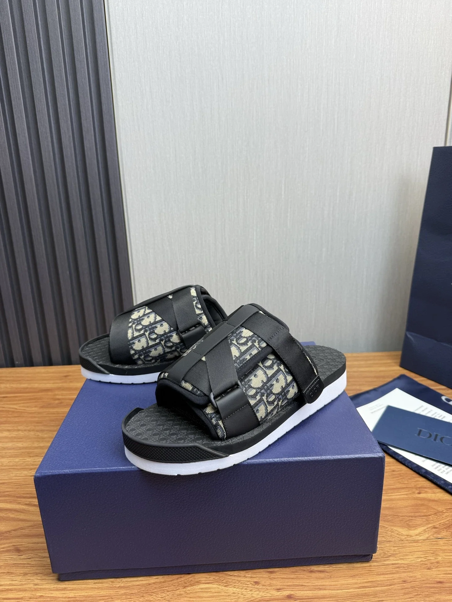 Dior Oblique Black S