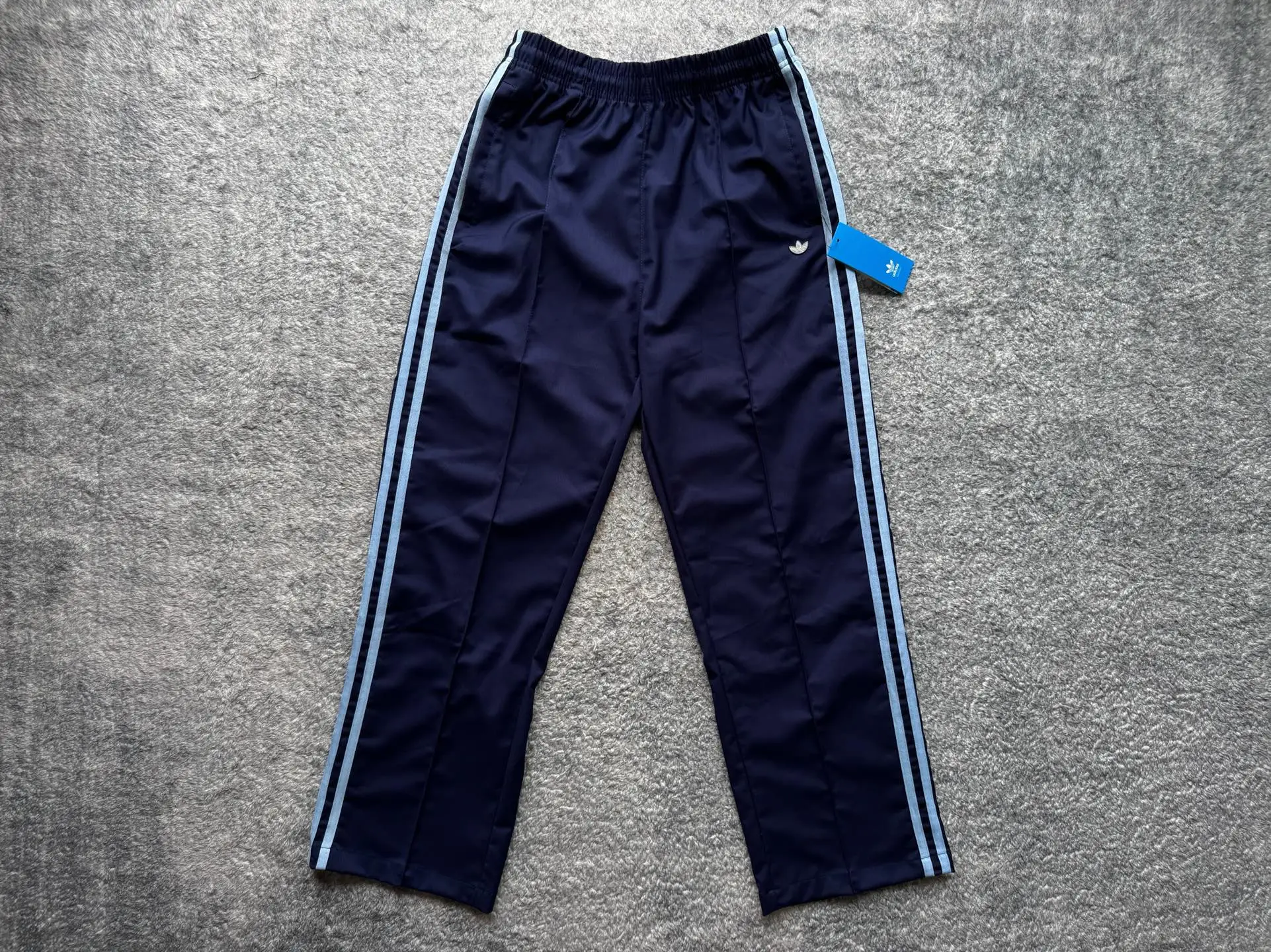 Adidas Track Pants N