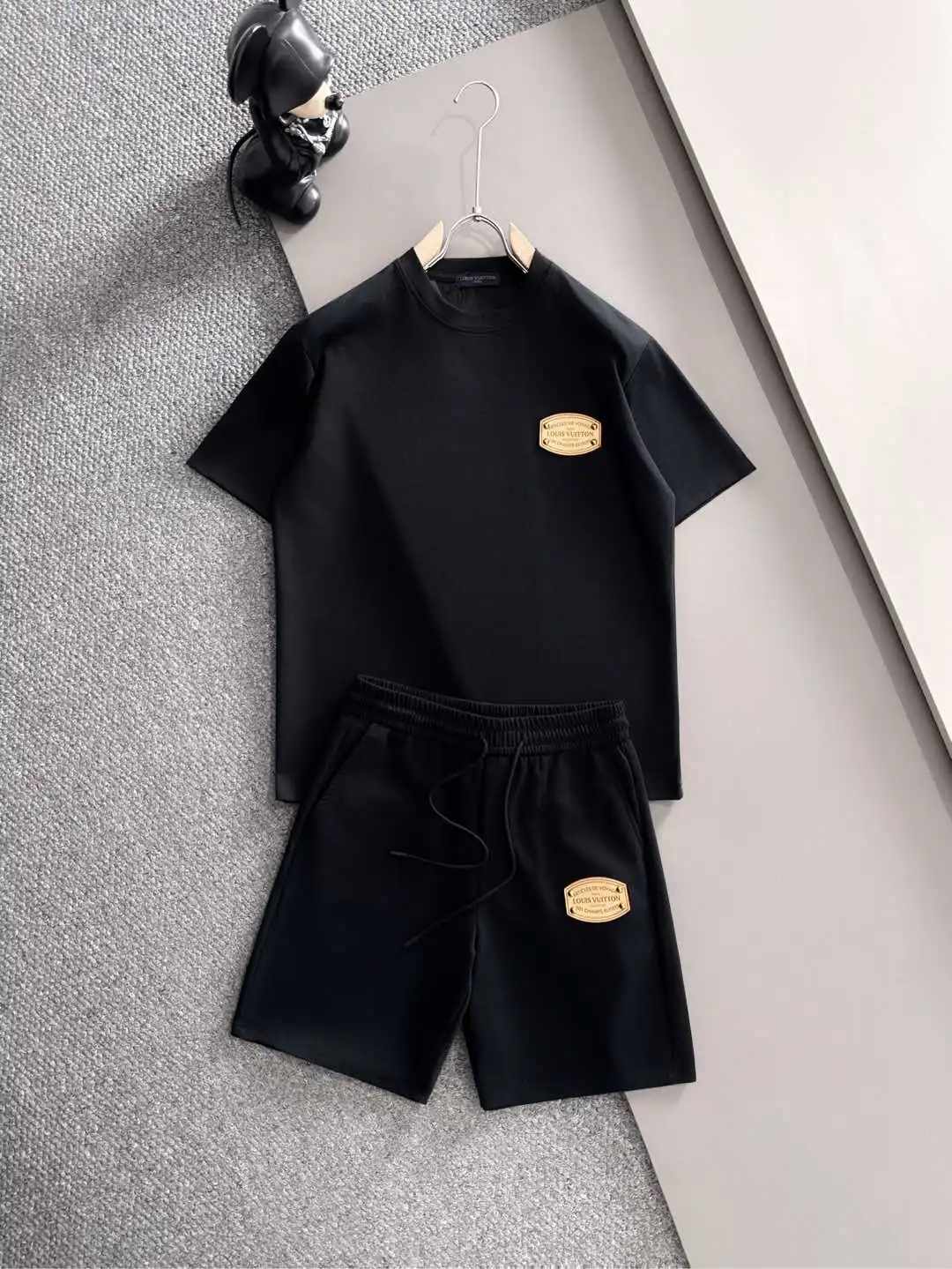 Louis Vuitton Black 