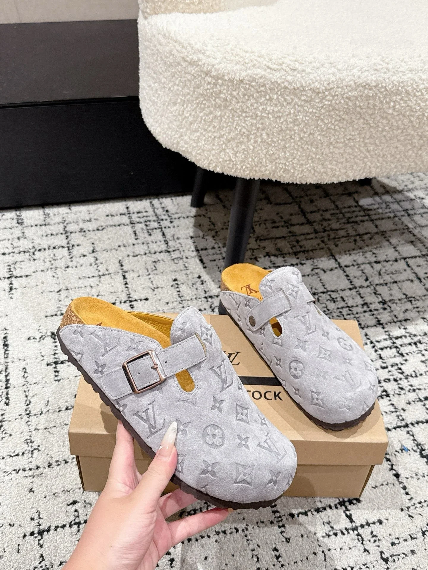 Louis Vuitton Grey S