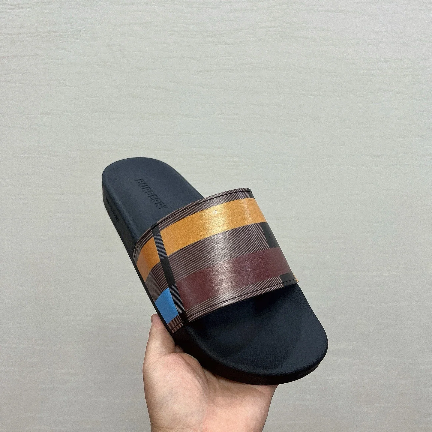 Burberry Black Slide