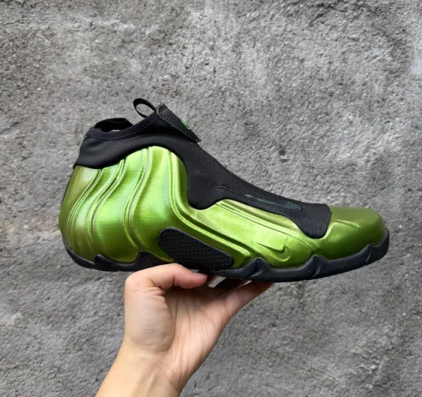 Nike Air Foamposite One Metallic Green Sneakers - 1