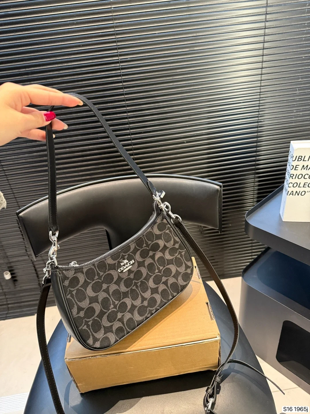 Coach Signature Blac