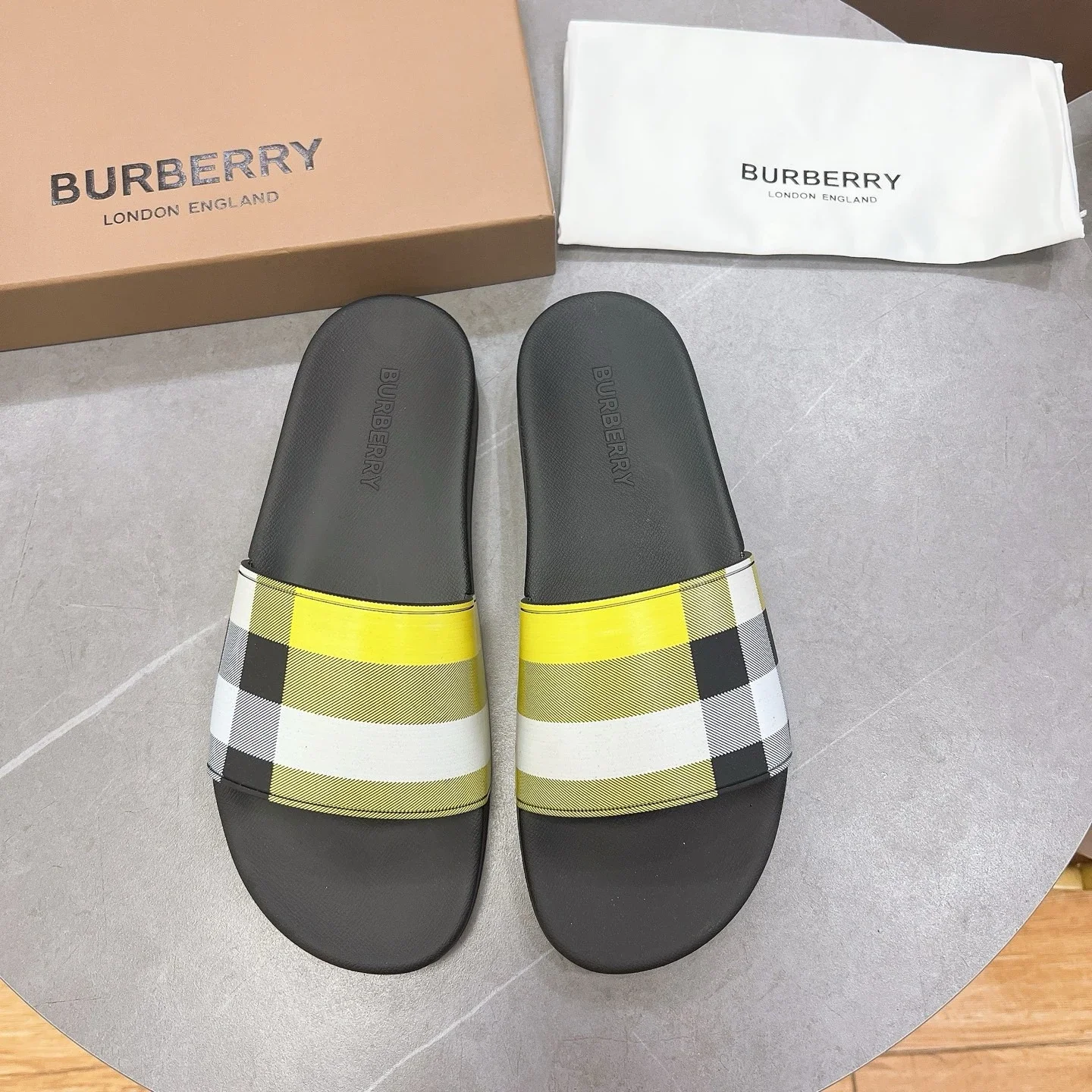 Burberry Black and Y