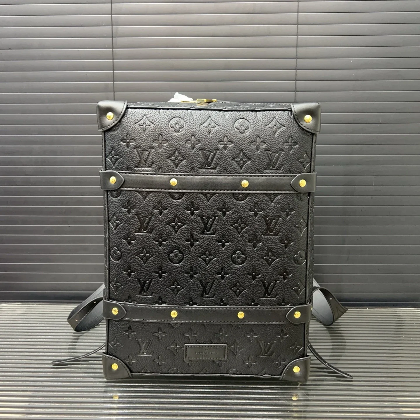 Louis Vuitton Black 