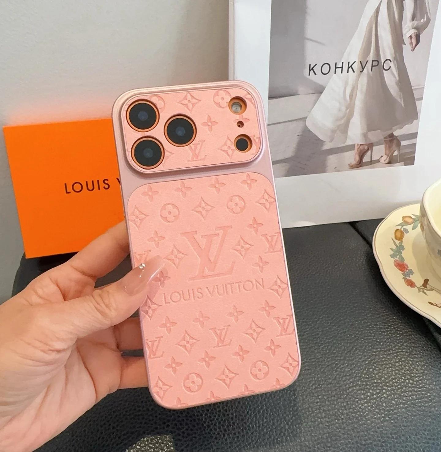Louis Vuitton Pink C
