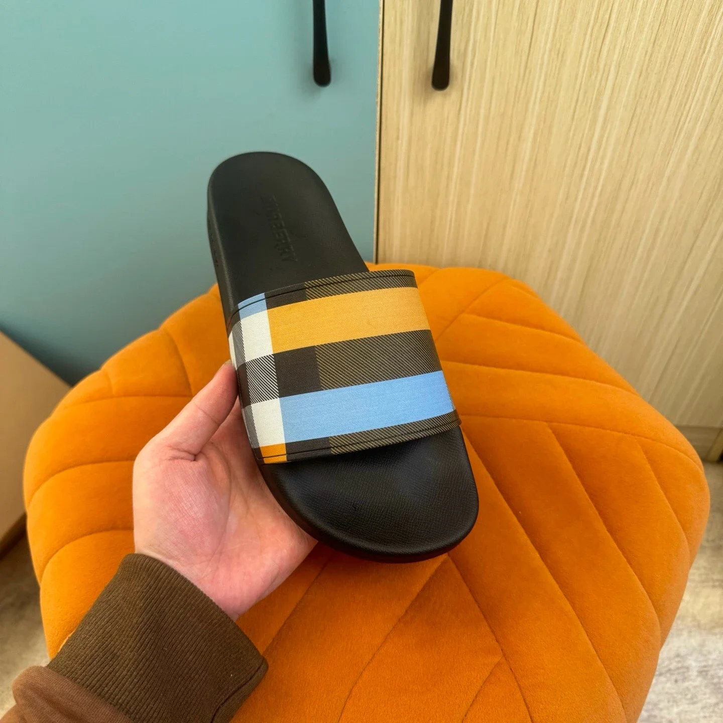 Burberry Black Slide