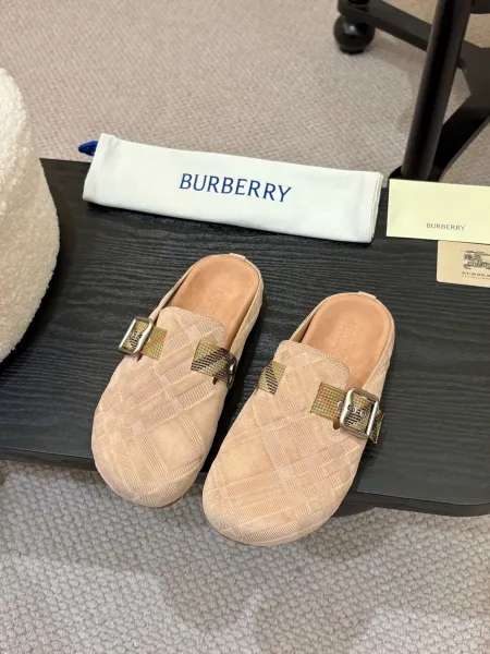 Burberry Buckle-Strap Leather Clog in Black with Vintage Check Slippers - 7