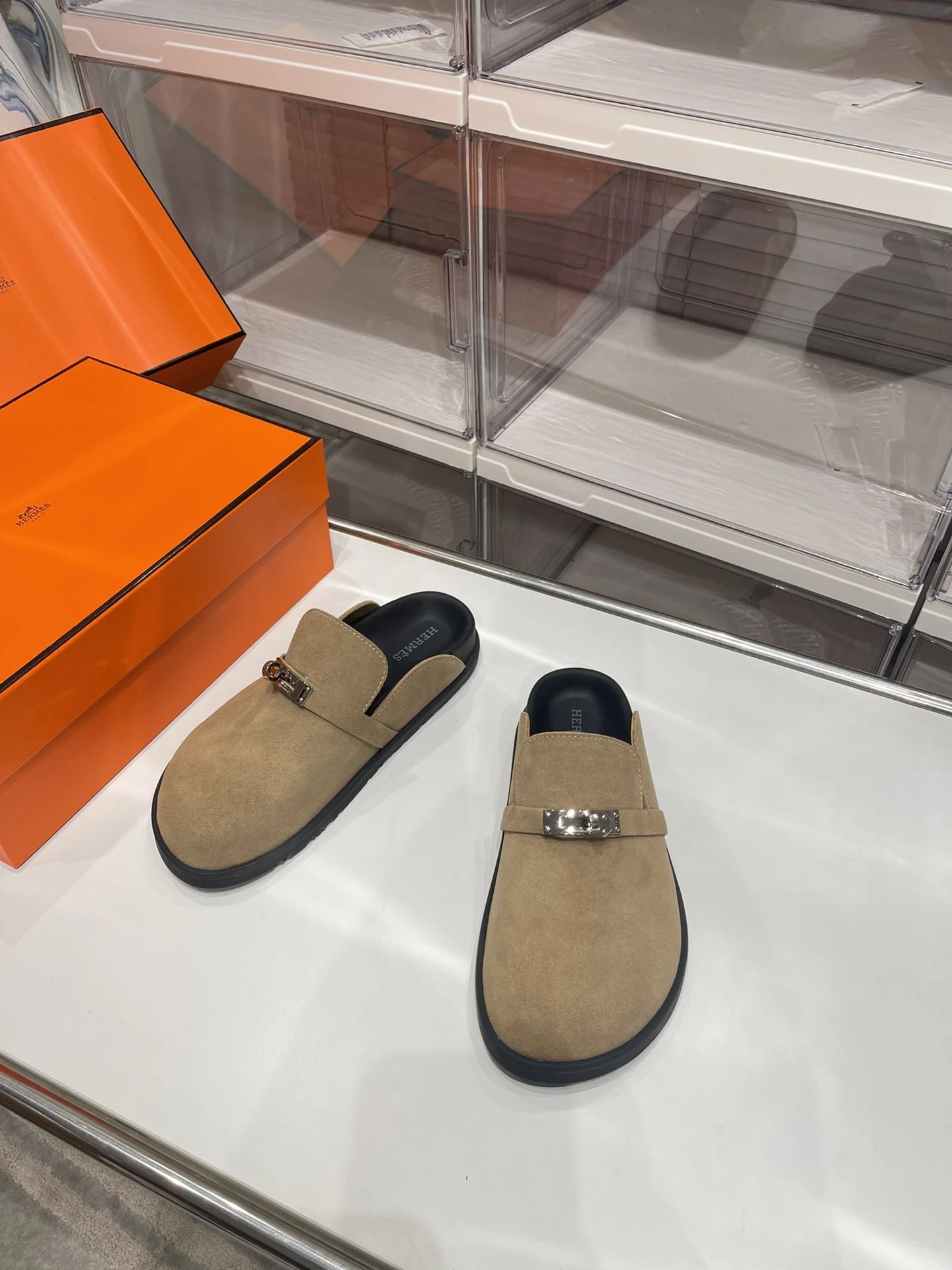 Hermès Beige Mules Shoes