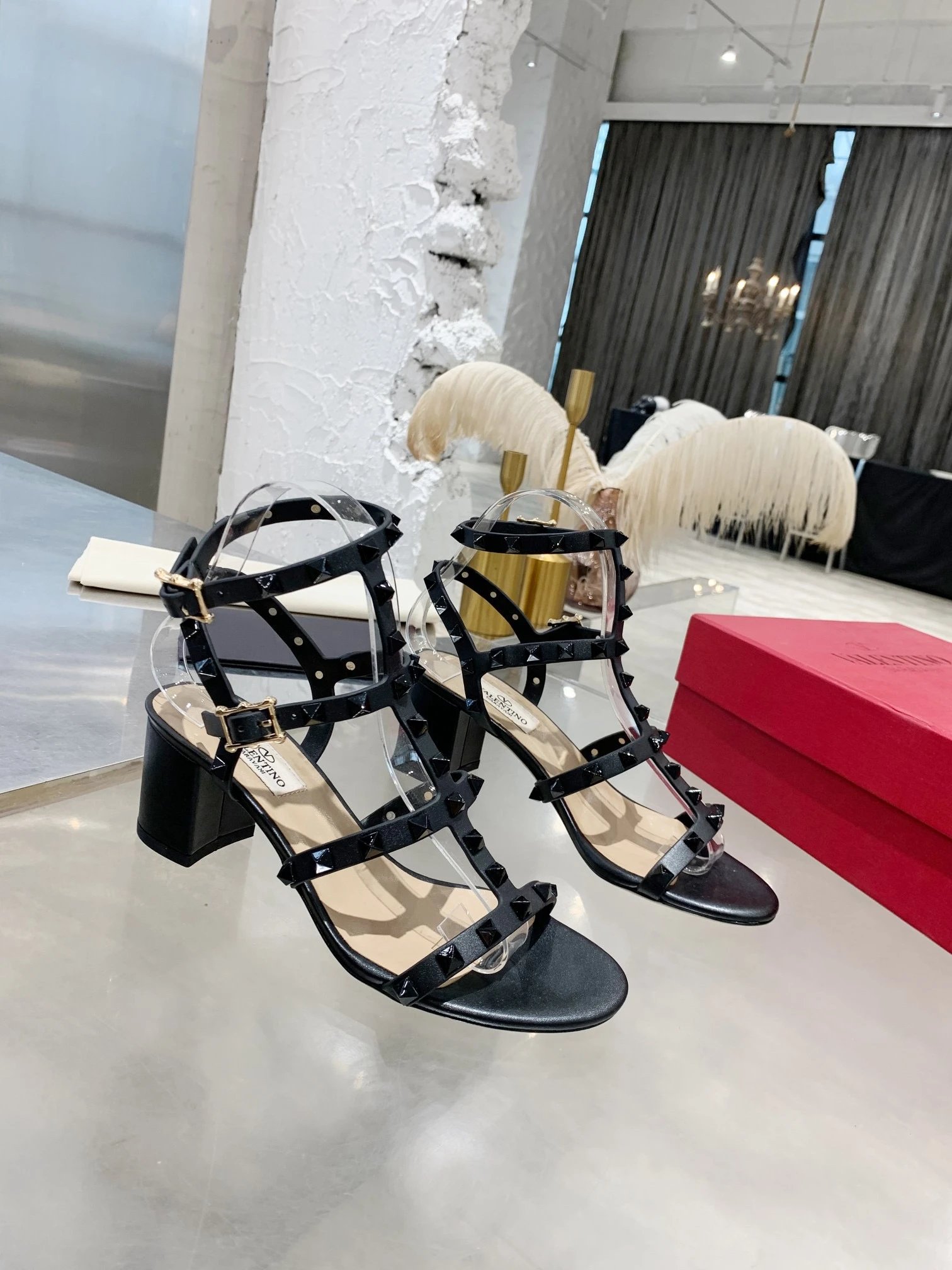 Valentino Rockstud B