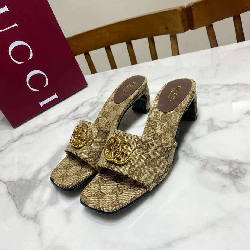 Gucci Beige Heels