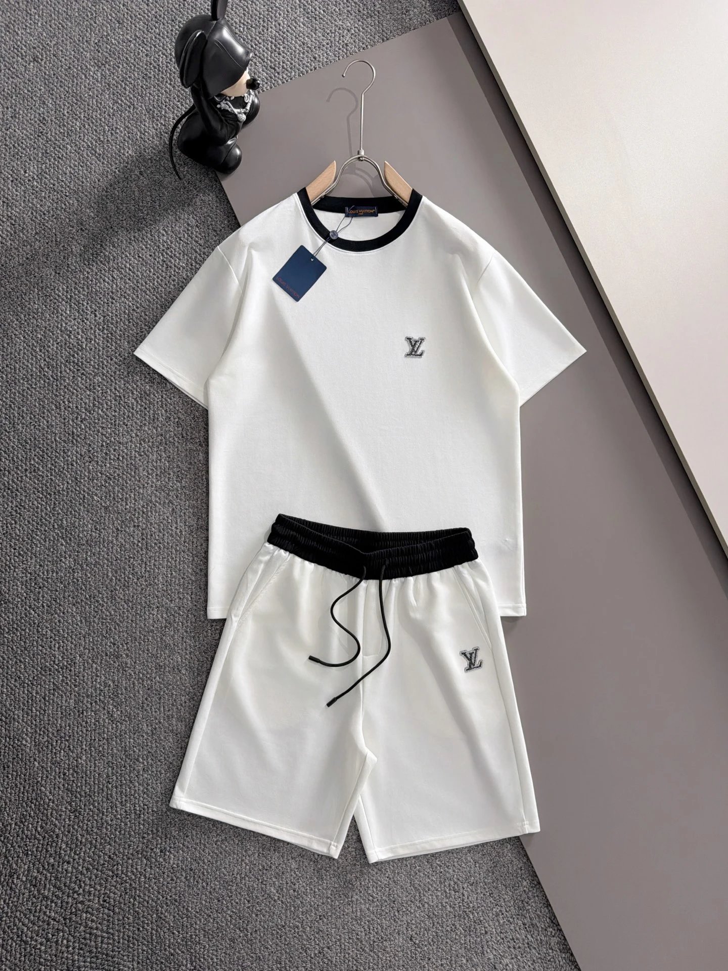 Louis Vuitton White Shorts