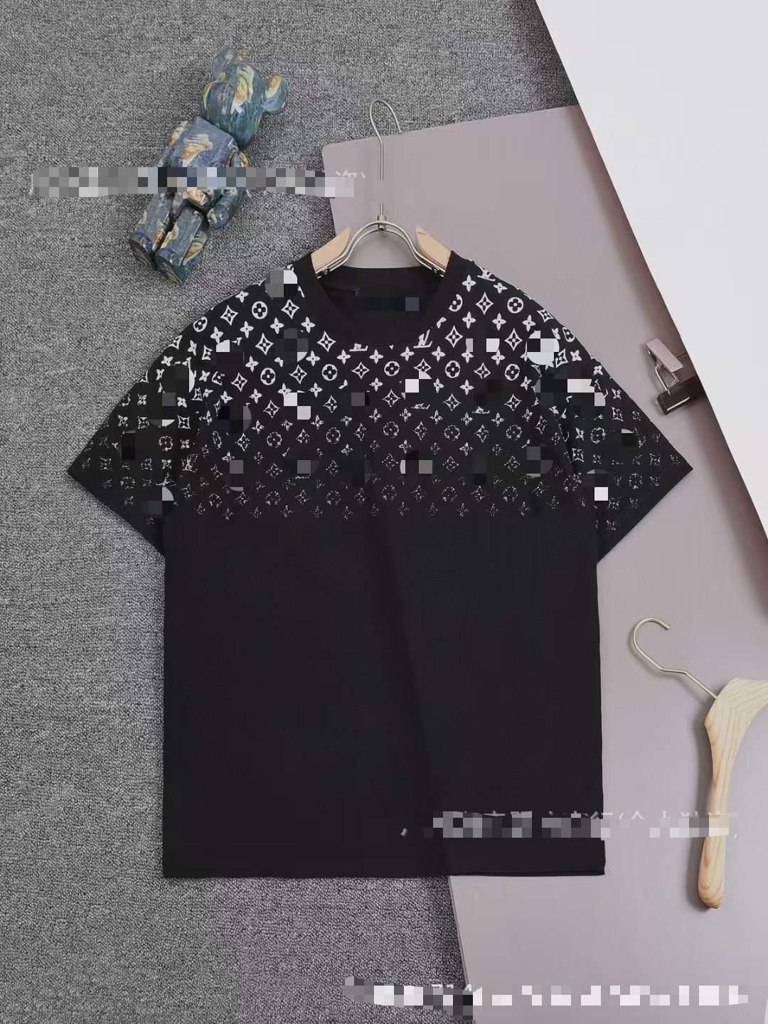 L Monogram Letter Short Sleeve Classic Round Neck Loose T-Shirt for Couples, Men and Women