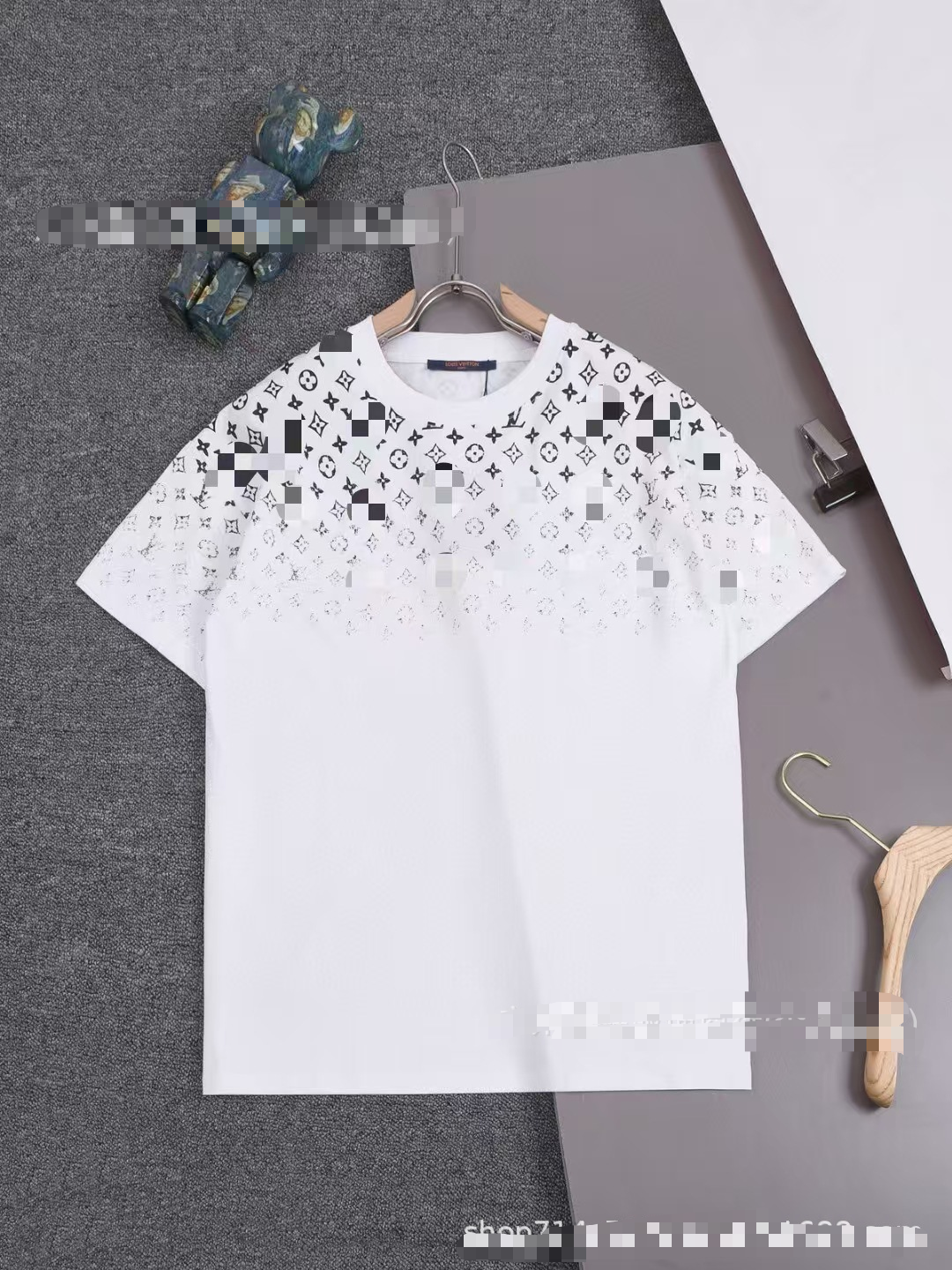 L Monogram Letter Short Sleeve Classic Round Neck Loose T-Shirt for Couples, Men and Women