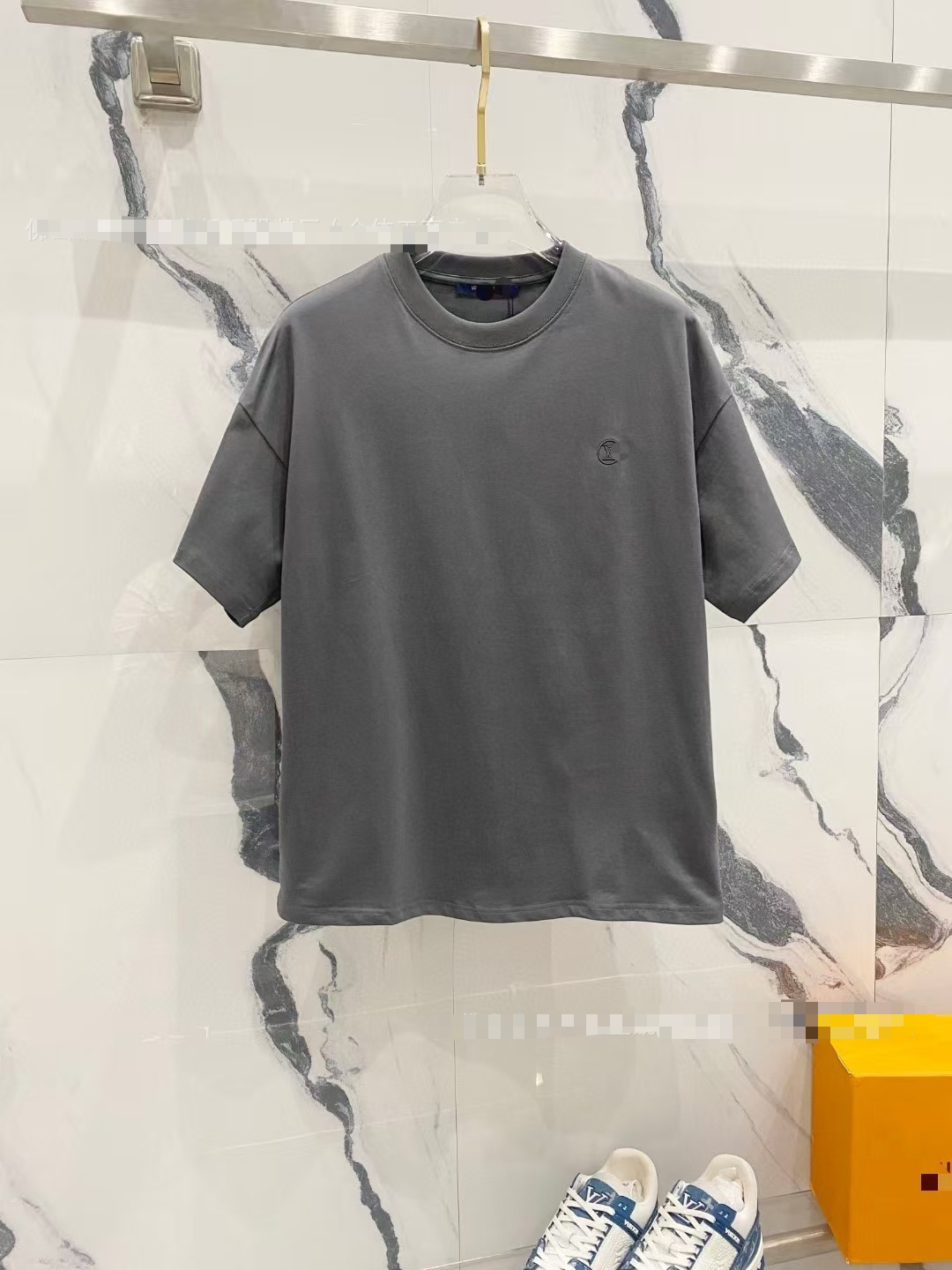 All-over printed letter short-sleeved T-shirt
