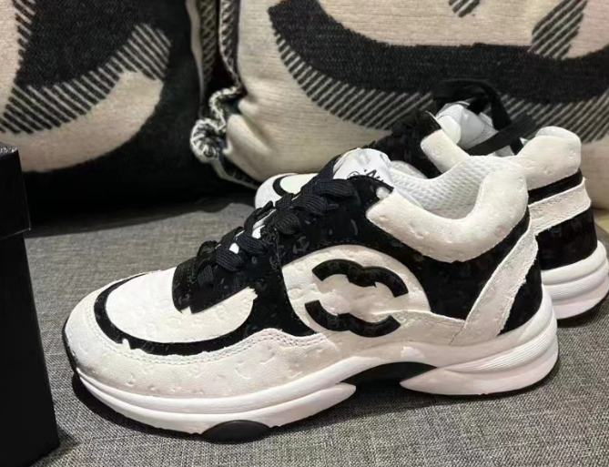 Chanel style thick-soled sports shoes,  genuine leather soft-soled casual shoes for women