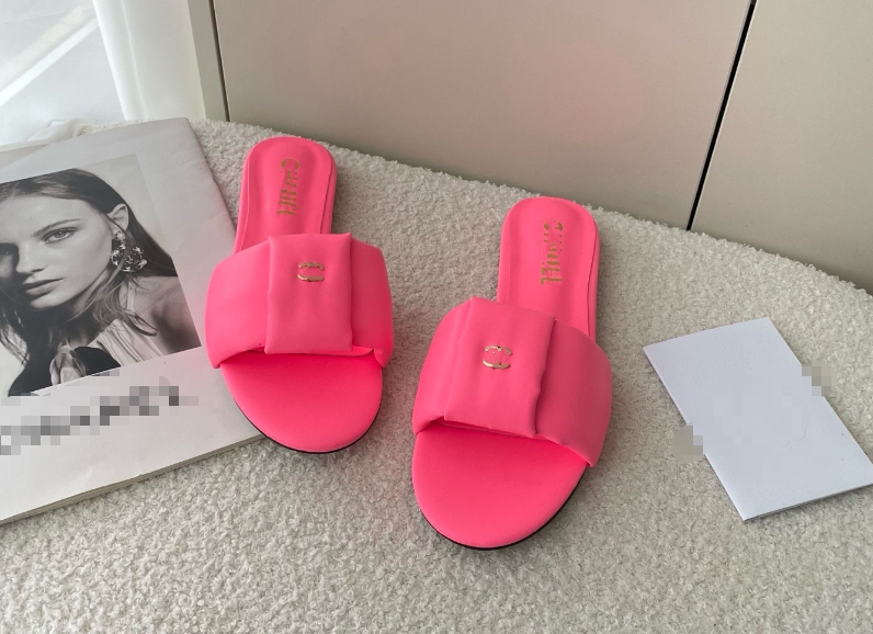 Chanel style women's summer home wear high round toe flat bottom single pillar slippers