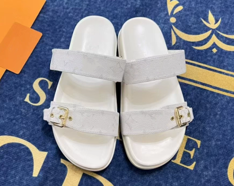 2024 New European,American,Singapore,Cambodia Metal Belt Buckle Velcro Flat Slippers