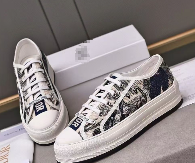 D embroidered 2024 thick-soled canvas shoes letter series casual shoes college style all-match